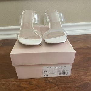NIB: Chinese Laundry “Tann” clear strap wedge. 7M